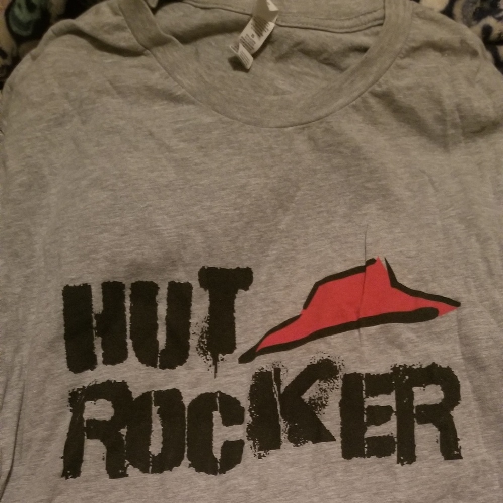 Pizza hut hut rocker shirt